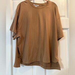 Athleta short sleeve Tee